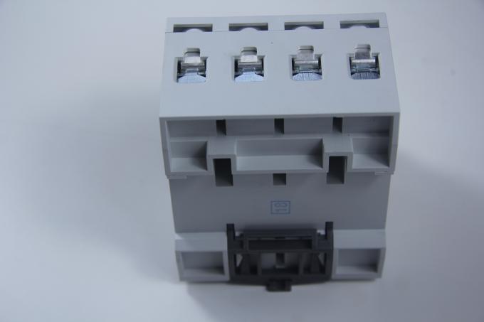 Type B IP20 RCD Circuit Breaker 40A 3 Phase 4 Pole MCB Electromagnetic Mode 1