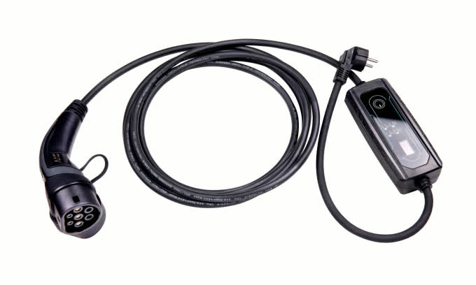 Type 2 Schuko 16A EV Fast Charger 110V - 240V AC 3.6KW Touchable 2